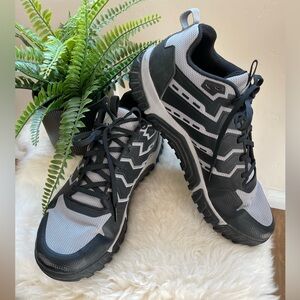 EUC Men’s 511 Max Grip Trainer, size 12